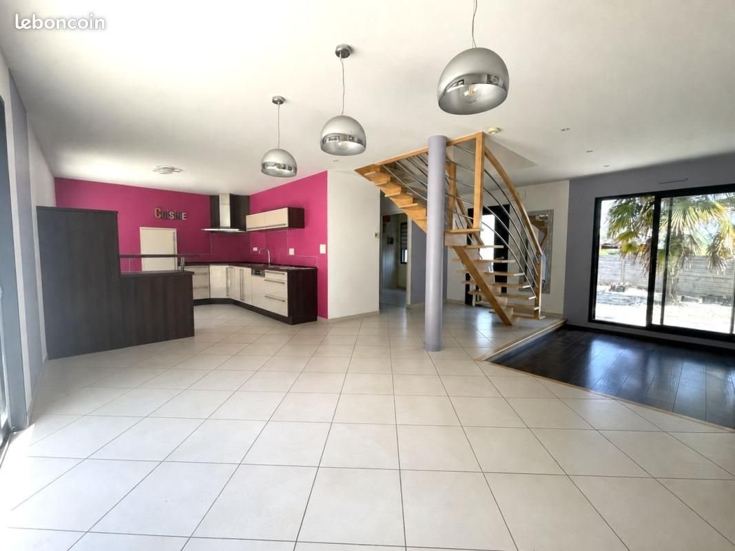 Maison à vendre, 130m², Plouguenast