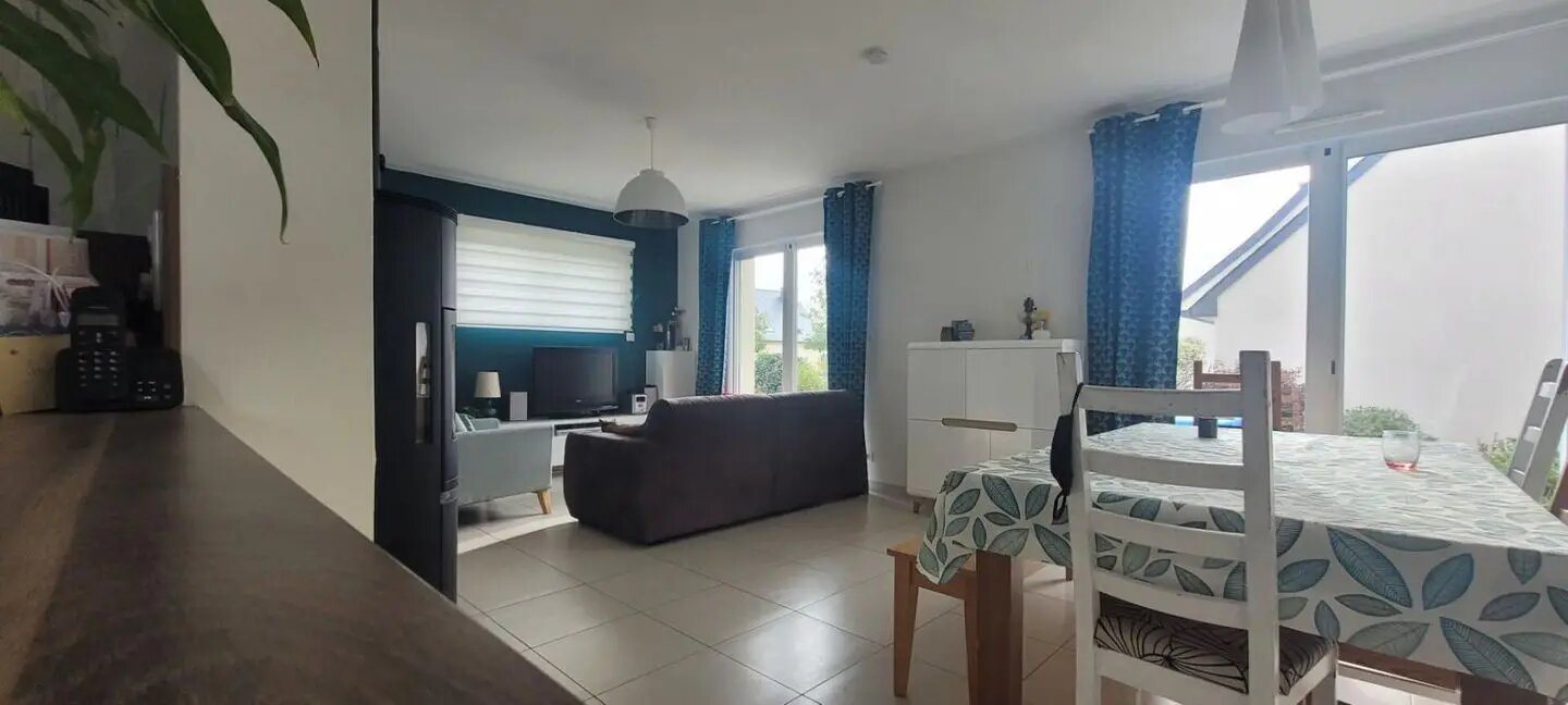 Maison à louer, 118m², Yffiniac