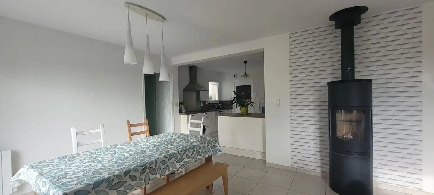 Maison à louer, 118m², Yffiniac