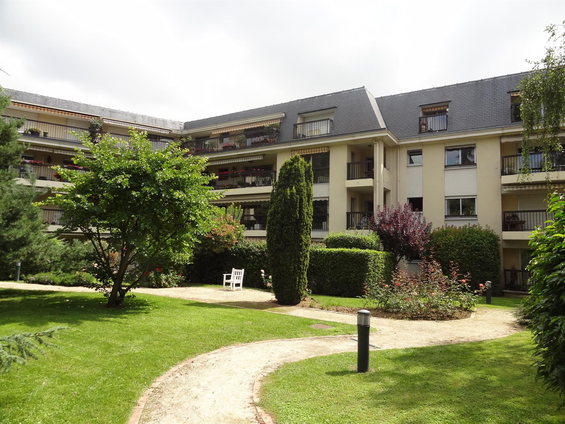 Appartement à vendre, 61m², Bourg-la-Reine