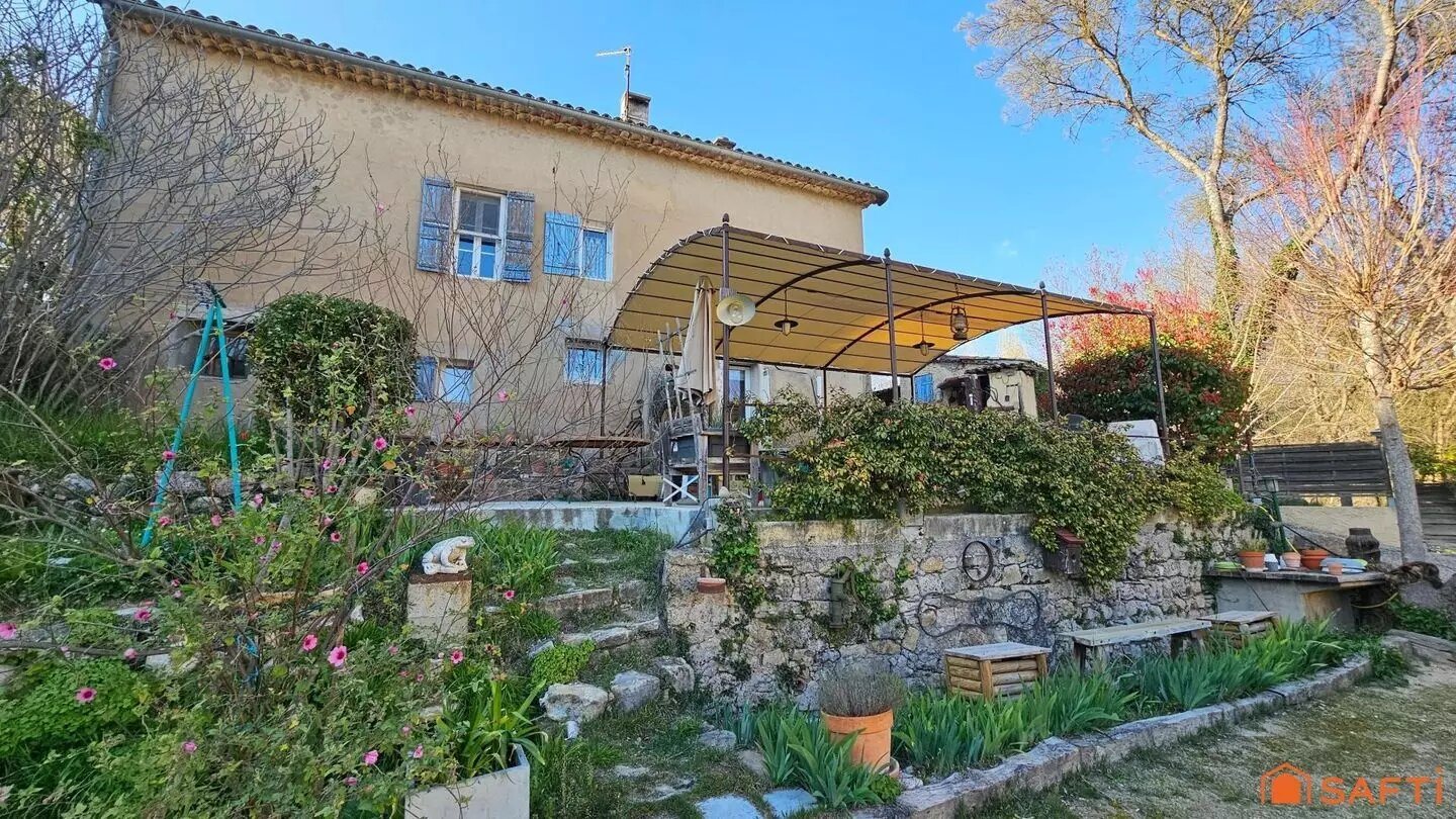 Maison à vendre, 202m², Salernes