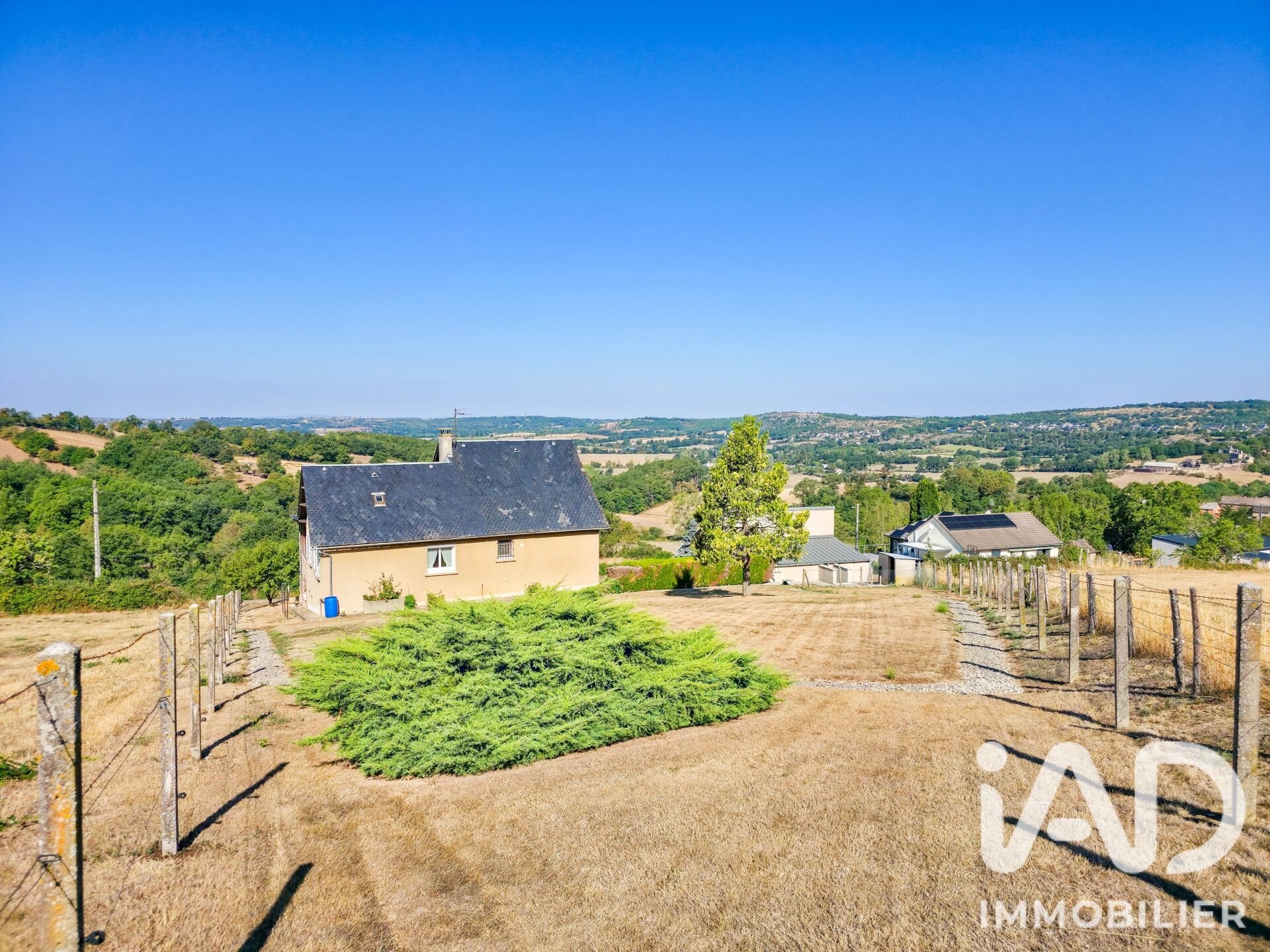 Maison à vendre, 196m², Montrozier