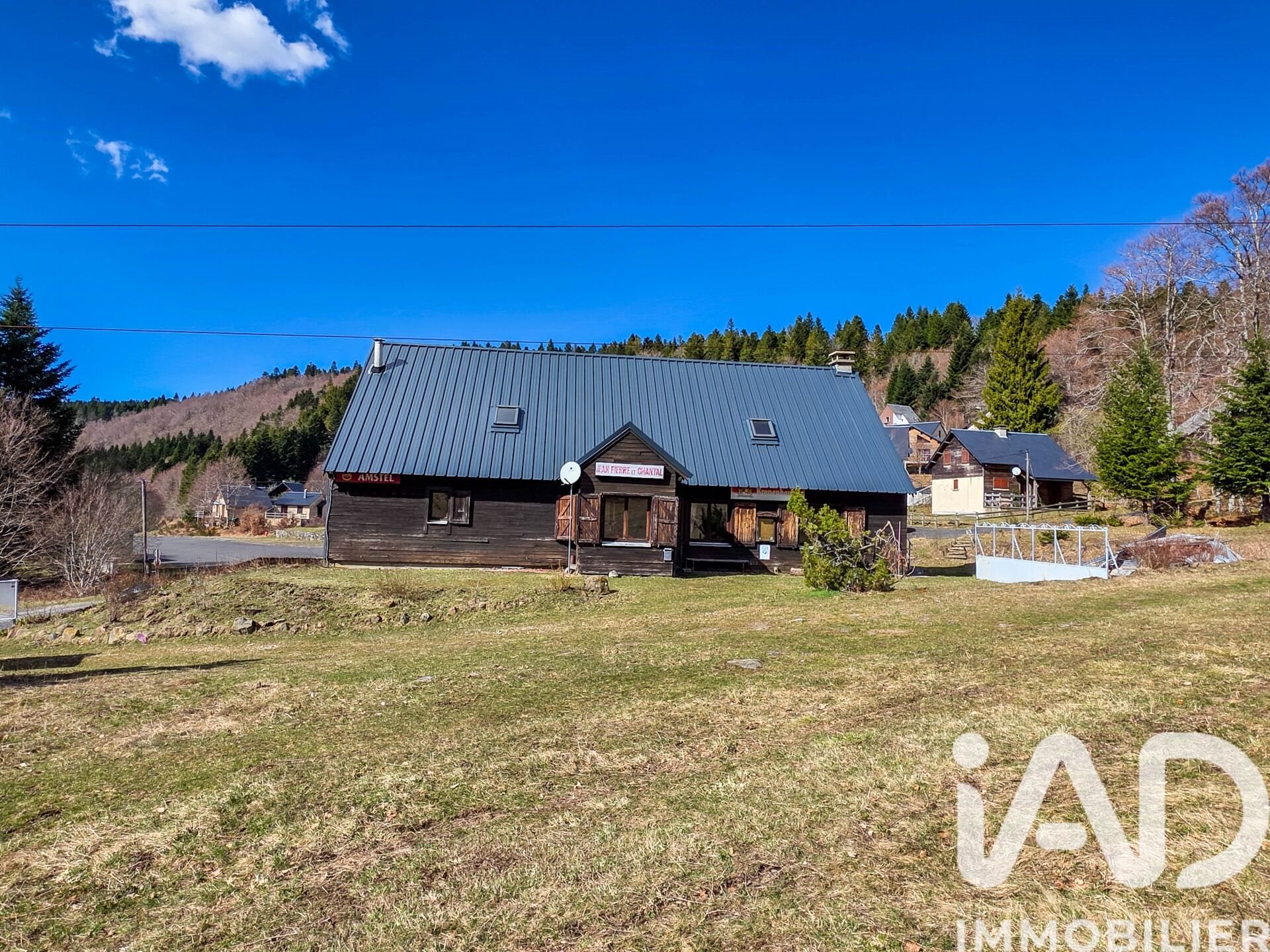Maison à vendre, 182m², Saint-Chély-d'Aubrac