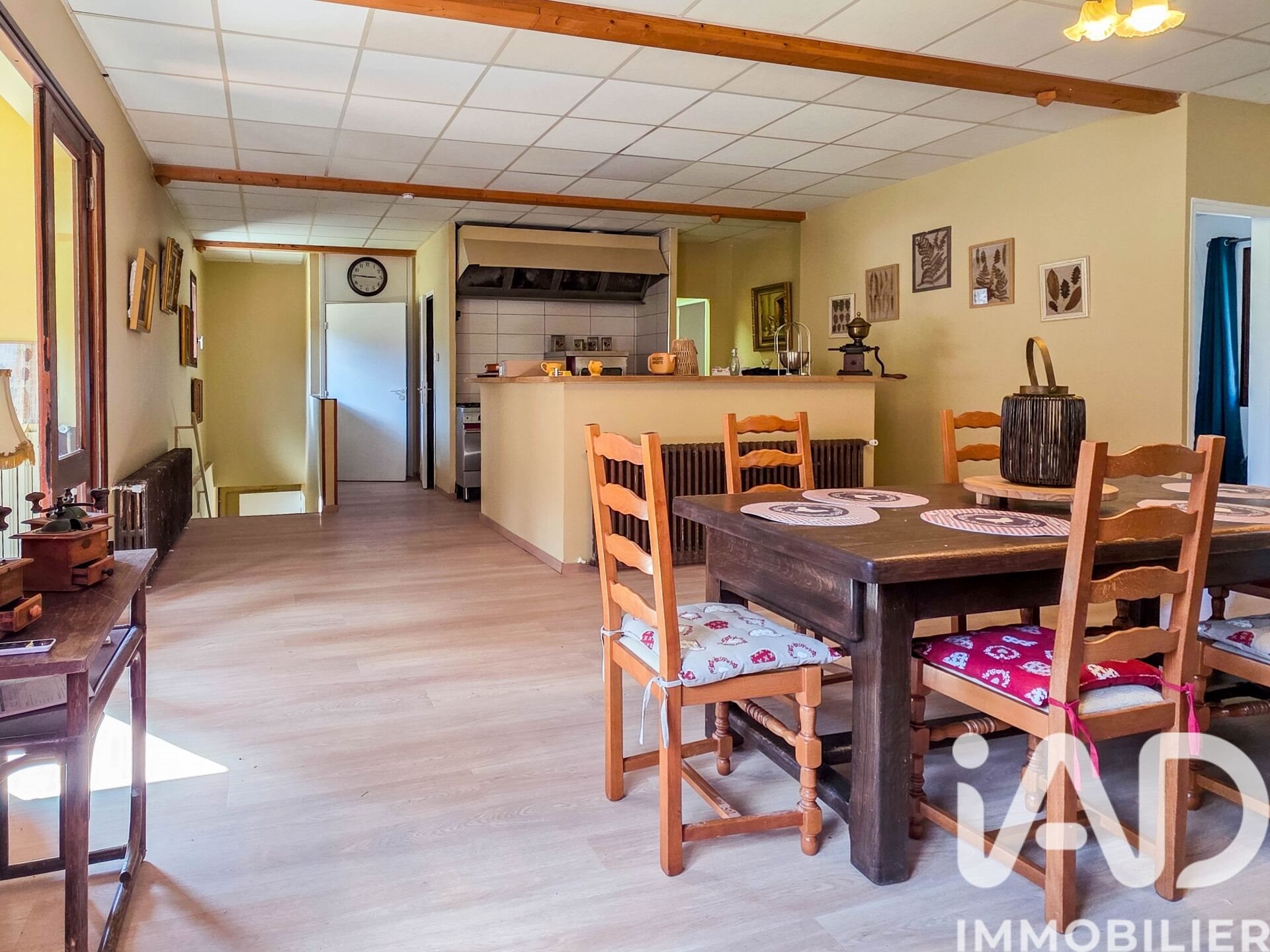 Maison à vendre, 182m², Saint-Chély-d'Aubrac