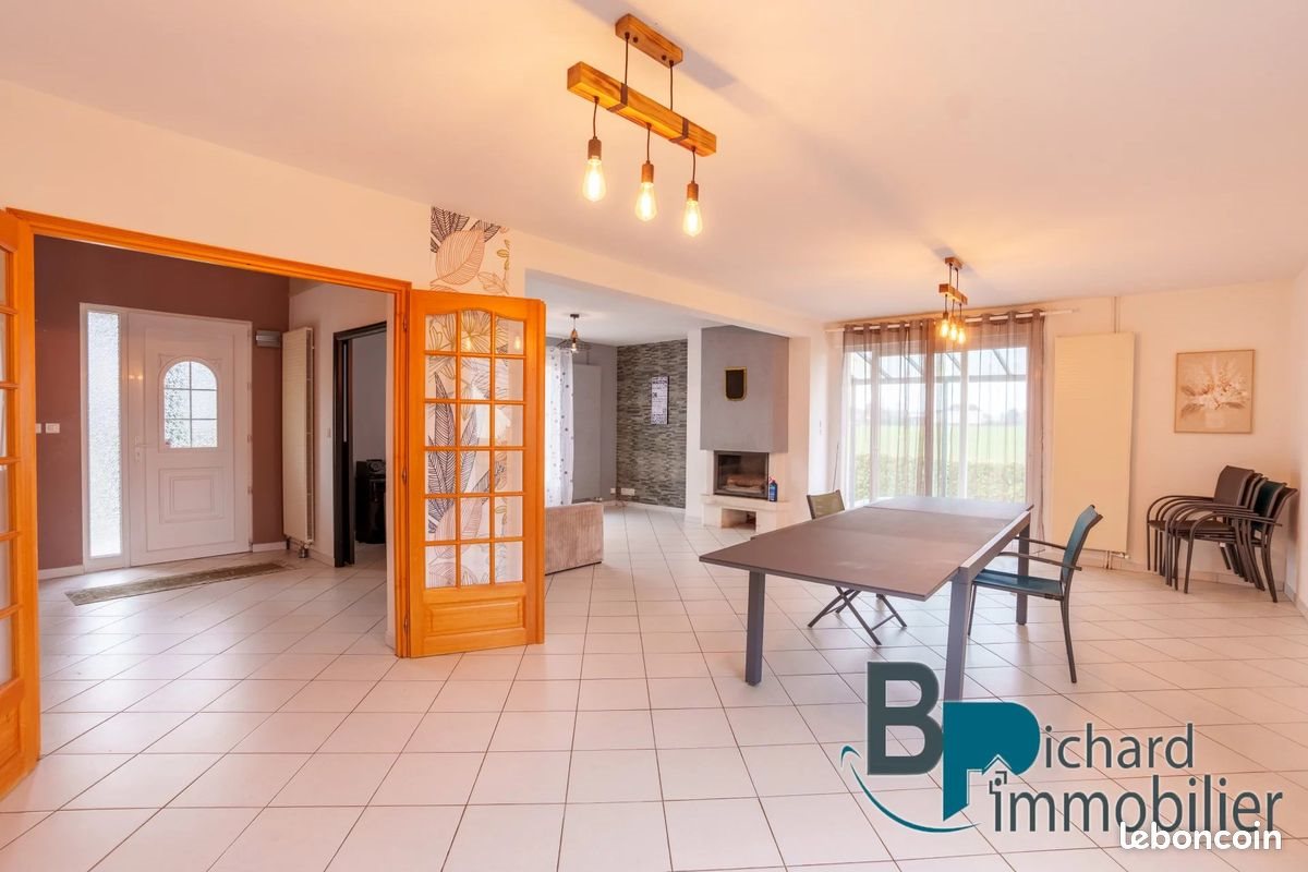 Maison à vendre, 141m², Laon