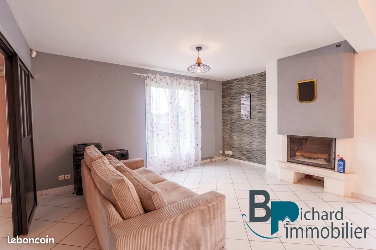 Maison à vendre, 141m², Laon