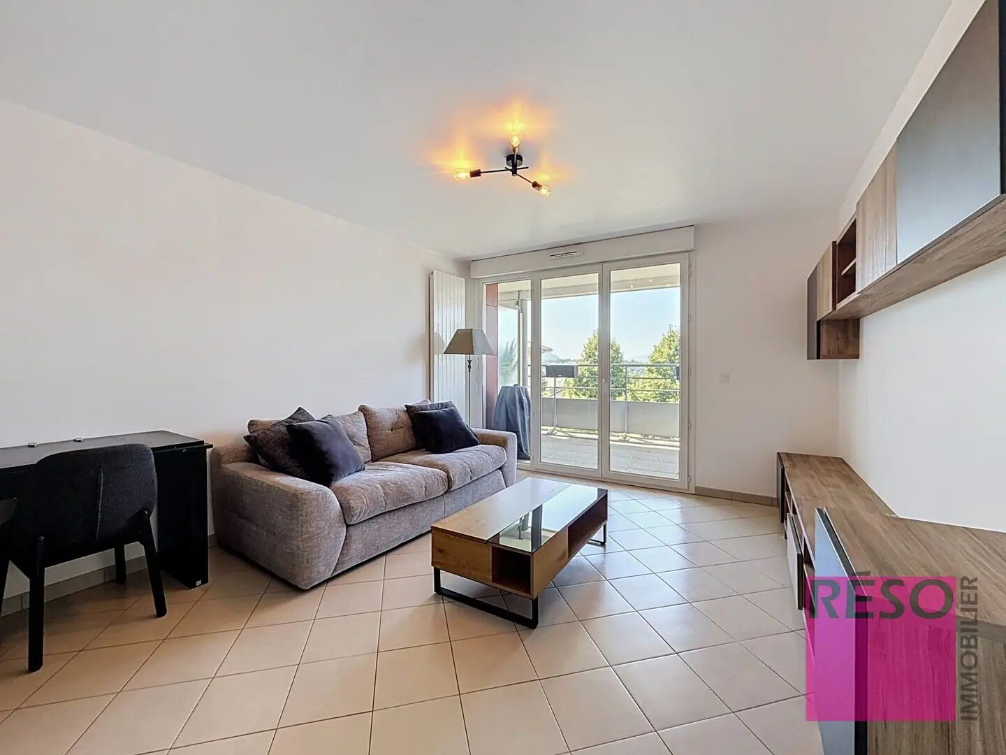 Appartement à louer, 42m², Cranves-Sales