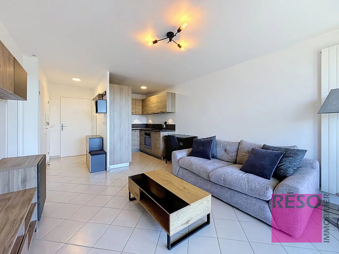 Appartement à louer, 42m², Cranves-Sales