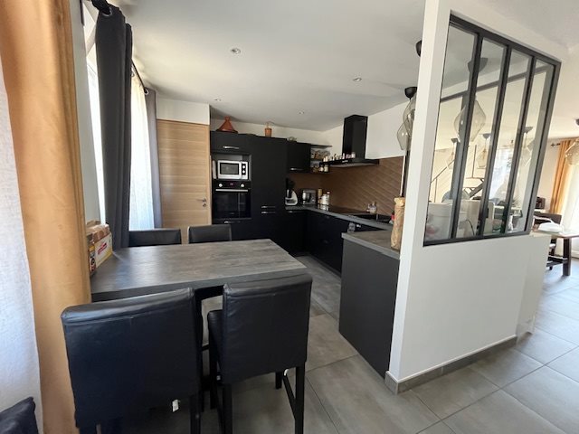 Maison à vendre, 184m², Saint-André-de-Corcy