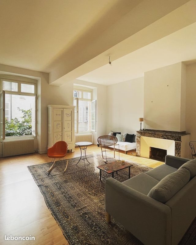 Appartement à louer, 145m², Montauban