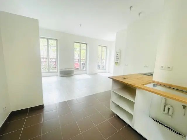 Appartement à louer, 93m², Paris 19ème