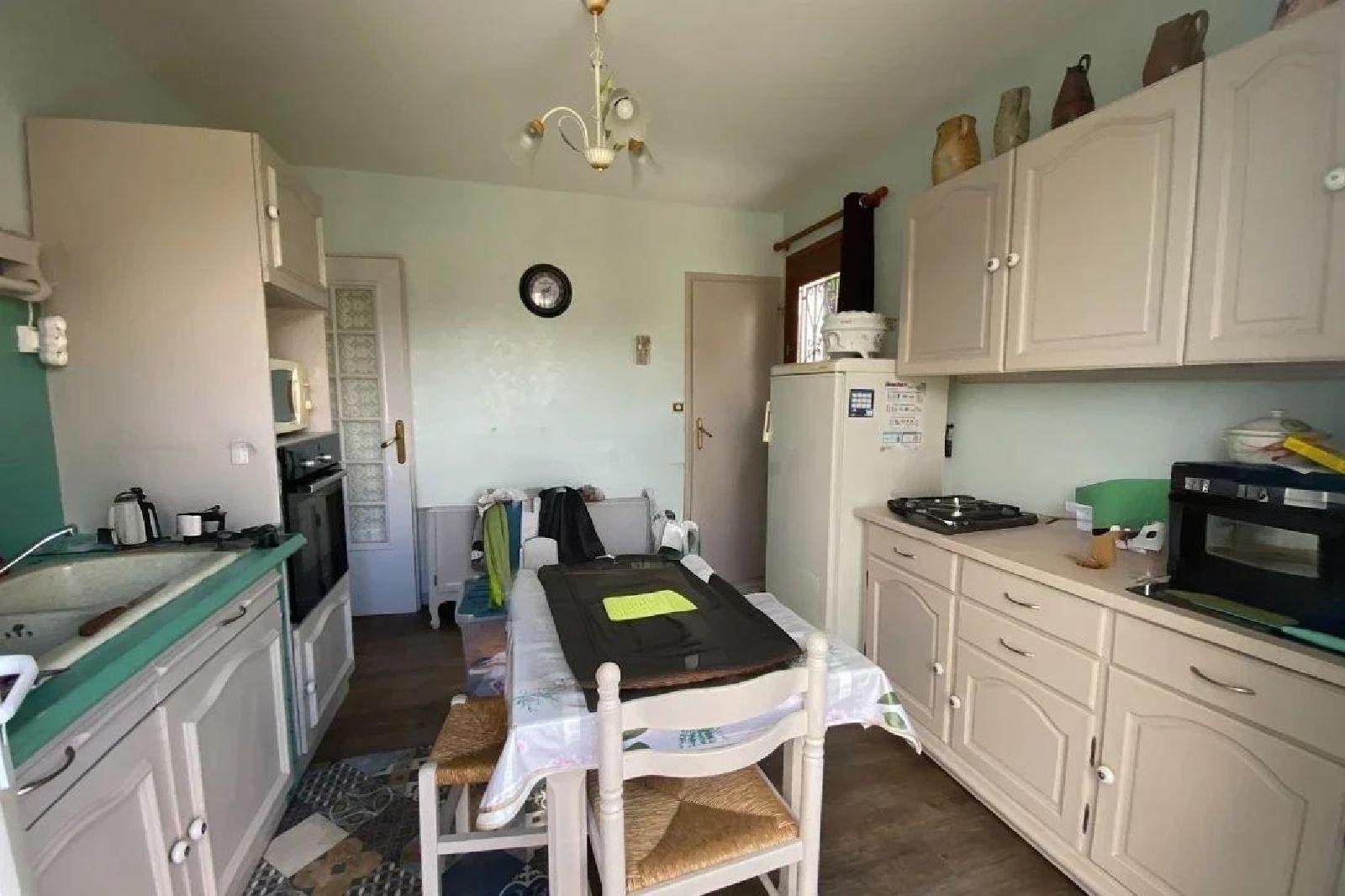 Maison à vendre, 3m², Azay-le-Ferron