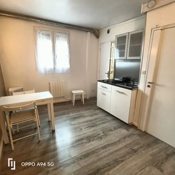 Appartement à louer, 27m², Paris 20ème