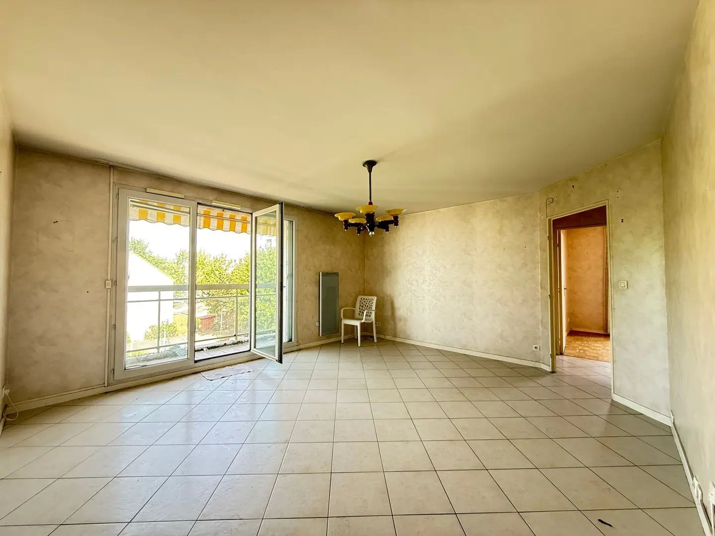 Appartement à vendre, 60m², Mantes-la-Jolie
