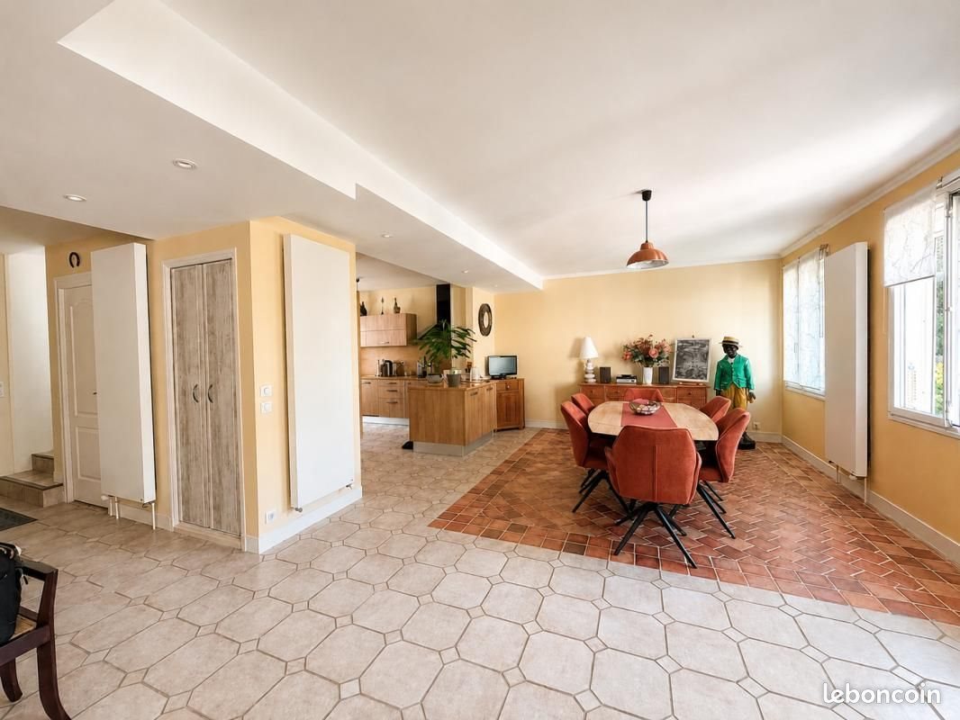 Maison à vendre, 162m², Fontainebleau