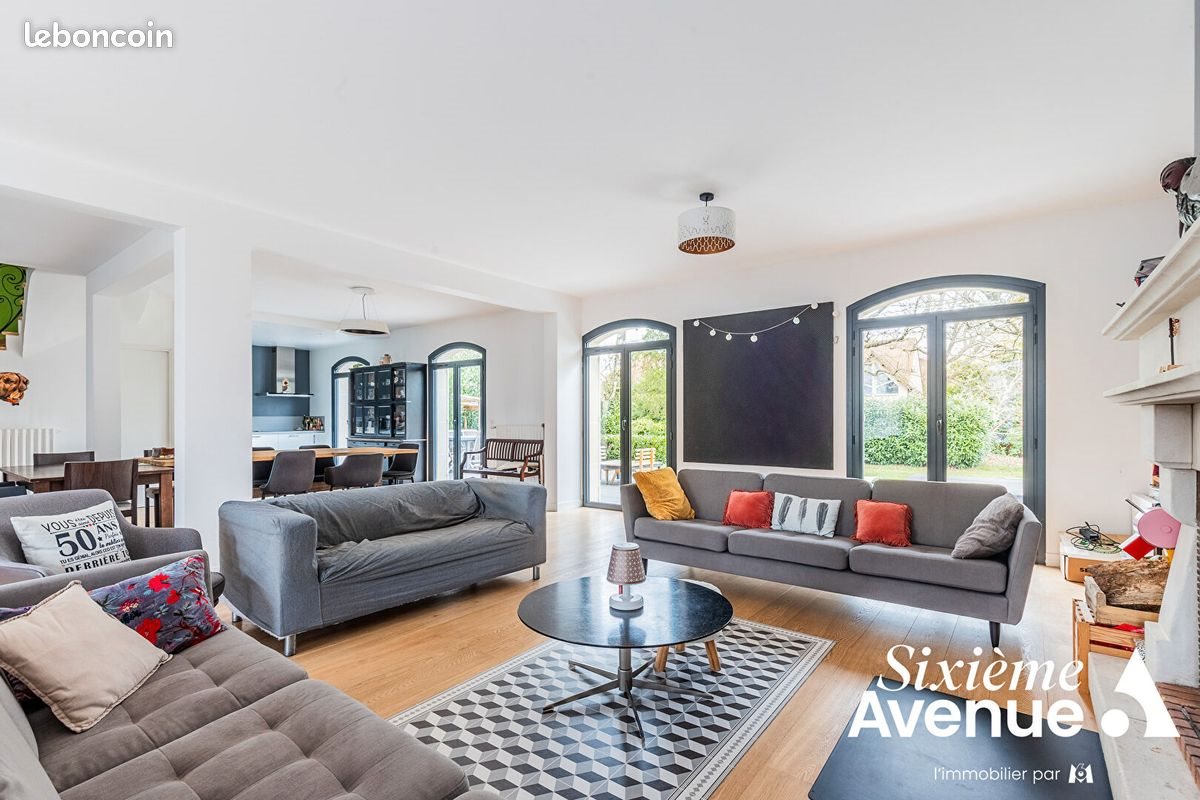 Maison à vendre, 220m², Sainte-Geneviève-des-Bois