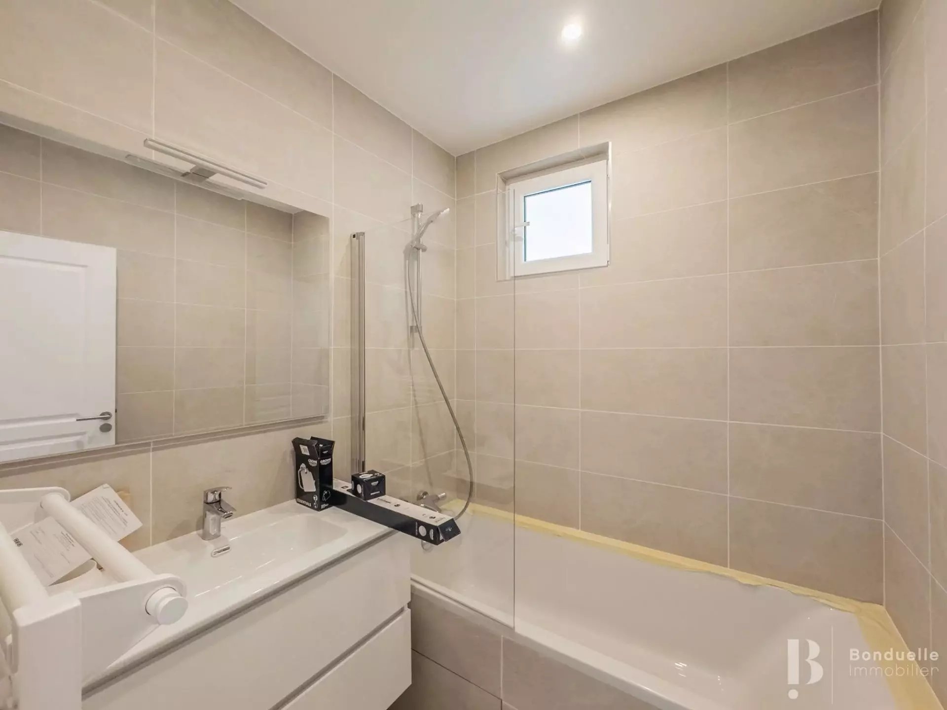 Maison à louer, 74m², Paris 16ème
