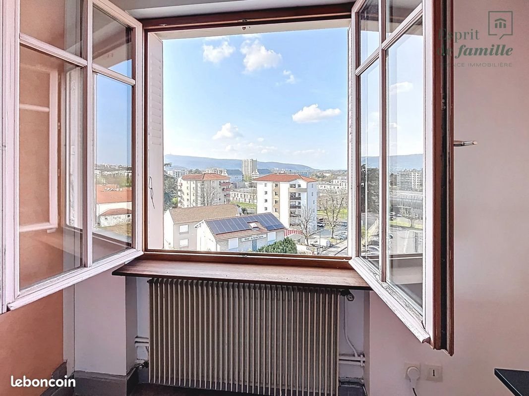 Appartement à vendre, 52m², Sathonay-Camp