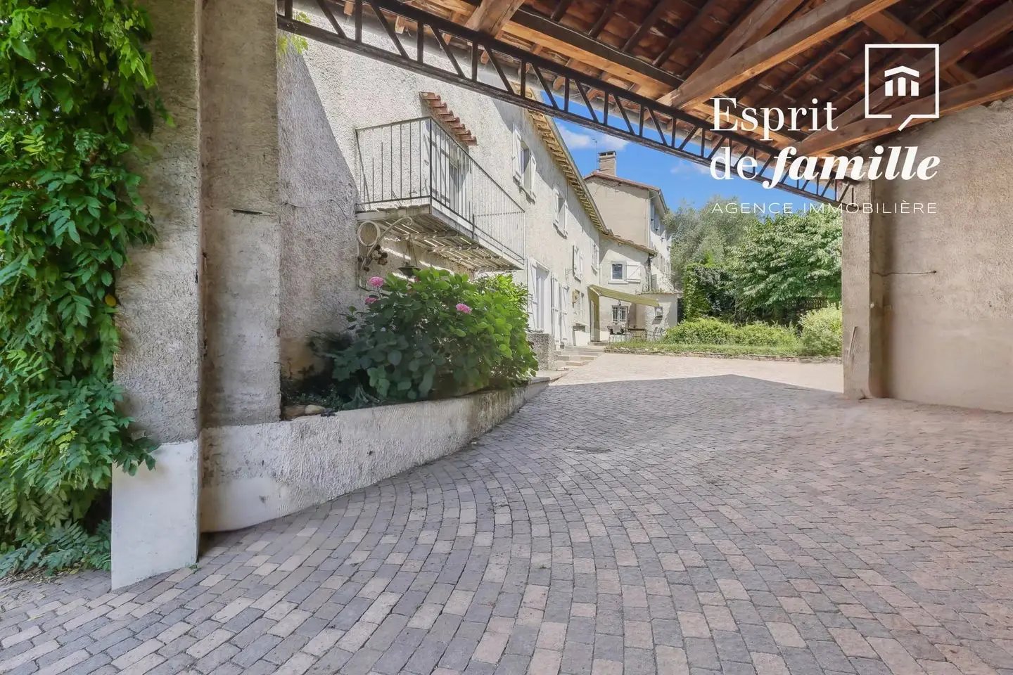 Maison à vendre, 260m², Fontaines-Saint-Martin