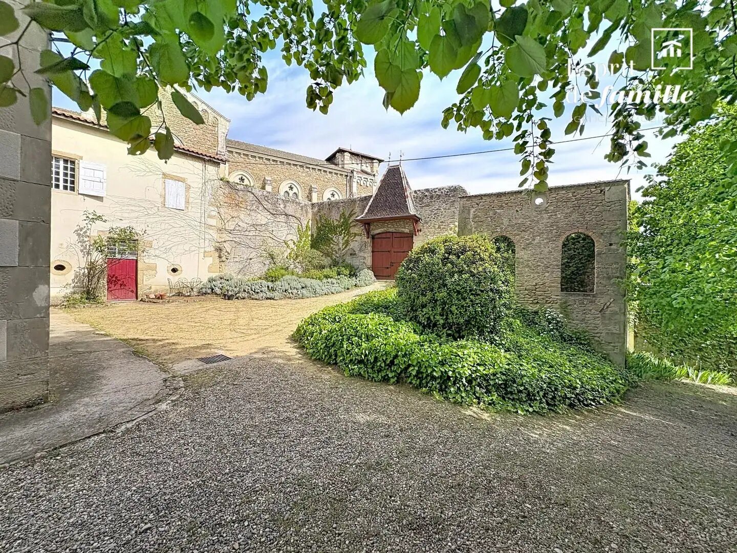 Maison à vendre, 408m², Charmes-sur-l'Herbasse