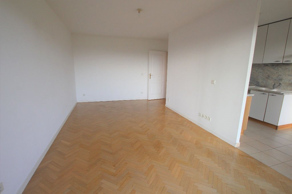 Appartement à louer, 63m², Colombes