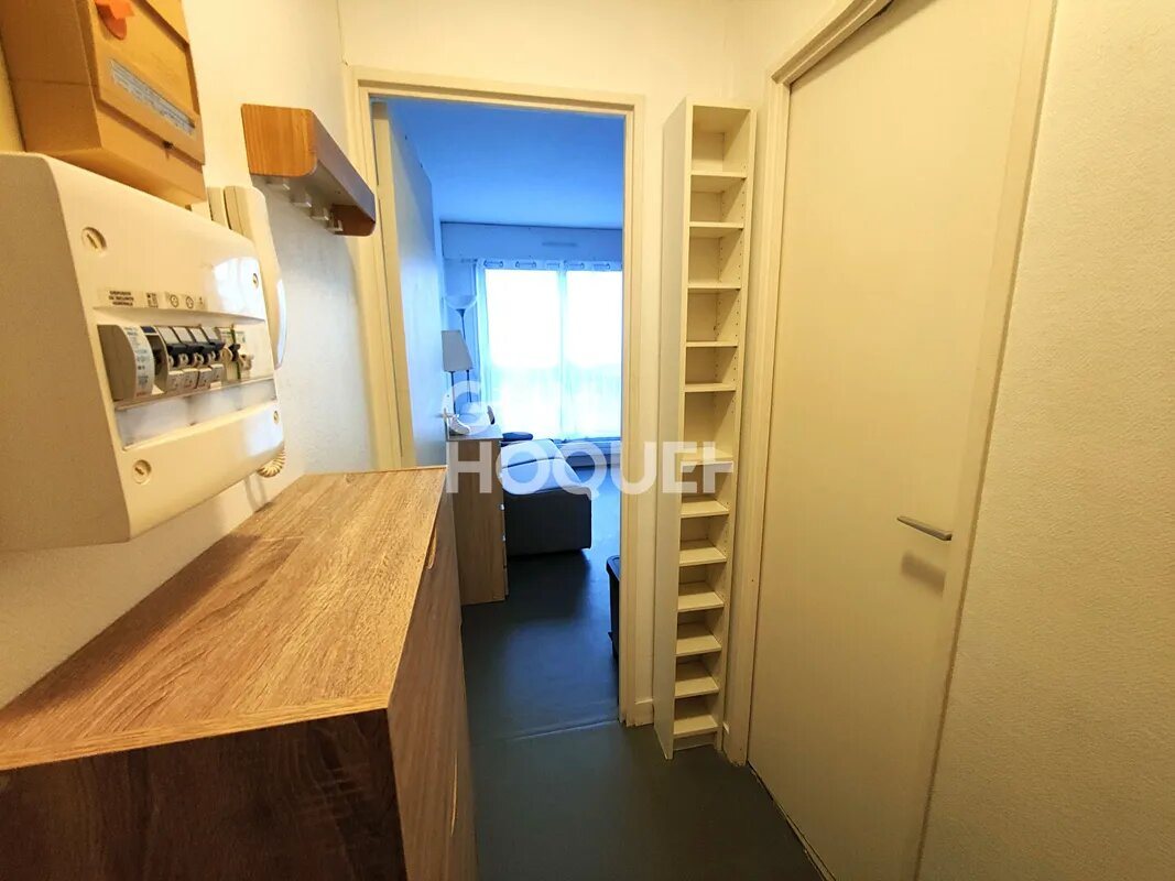 Appartement à louer, 17m², Courbevoie