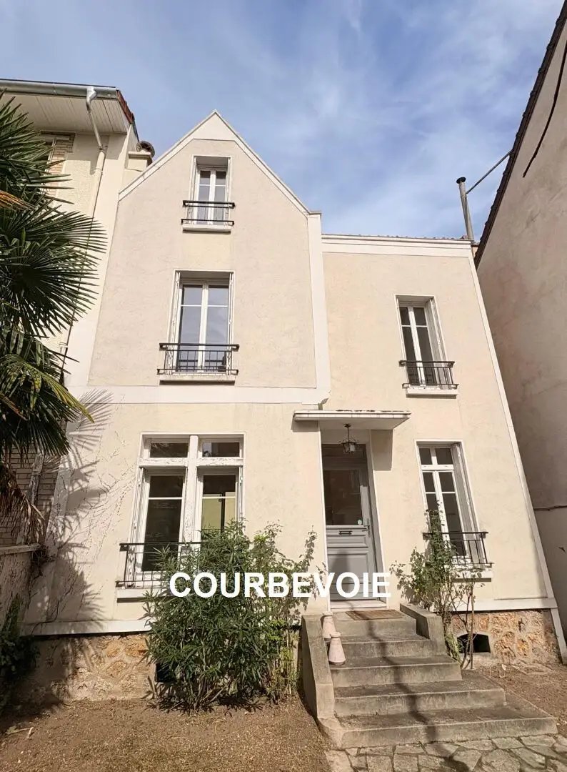 Maison à vendre, 121m², Courbevoie