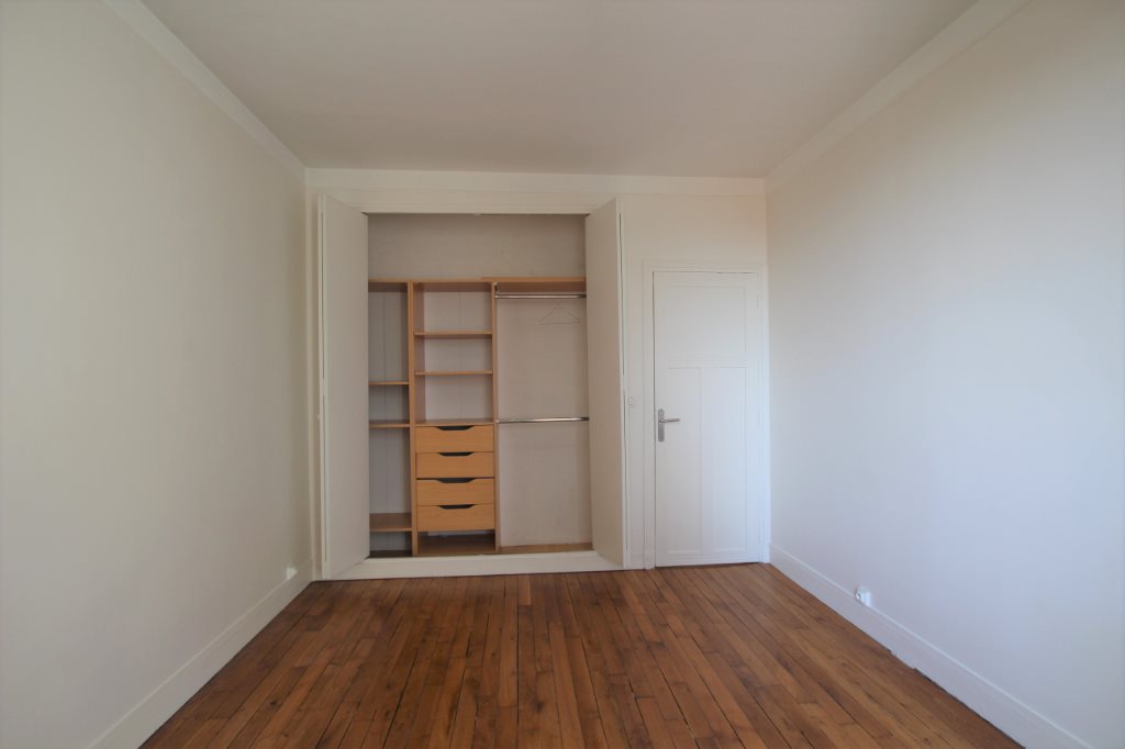 Appartement à louer, 51m², Courbevoie