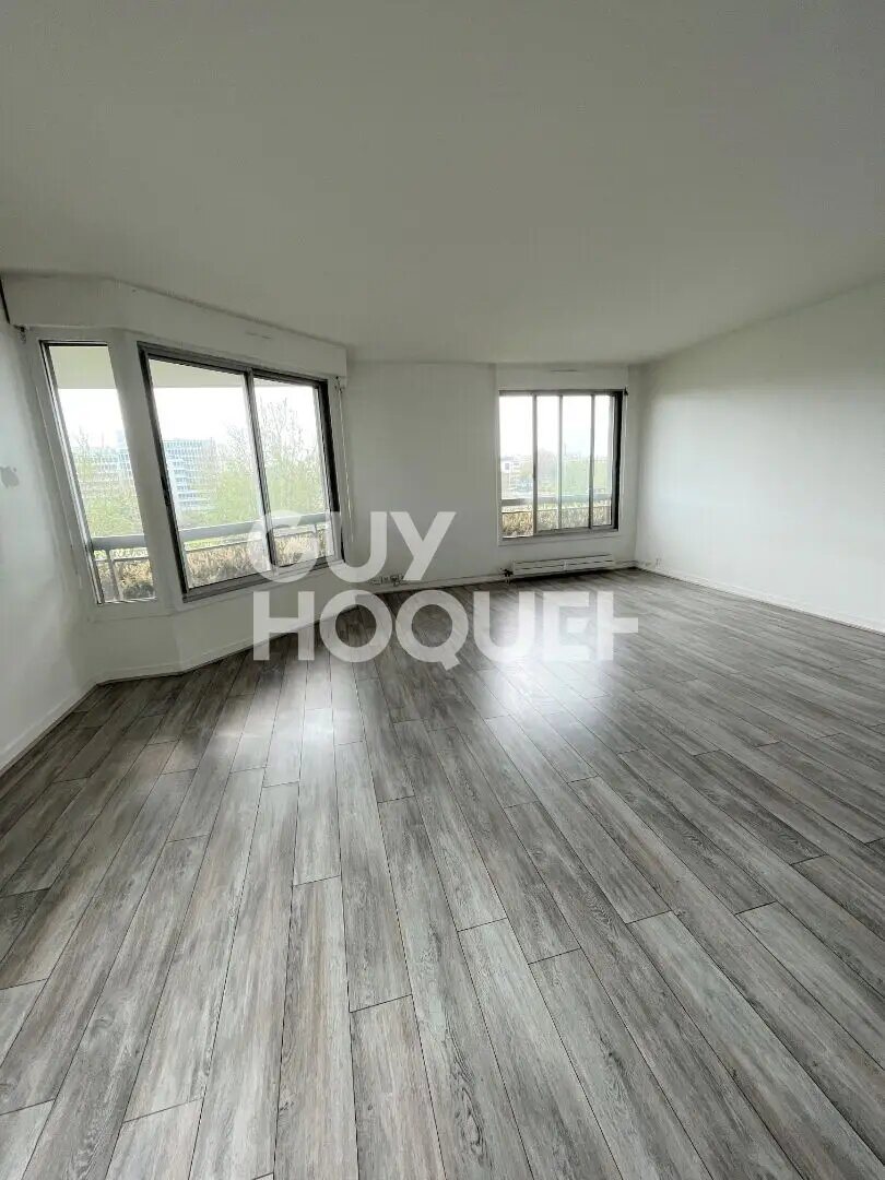 Appartement à louer, 101m², Courbevoie