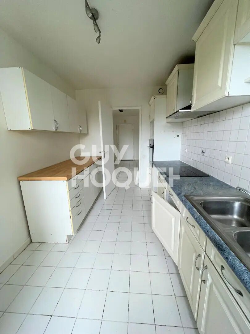 Appartement à louer, 101m², Courbevoie