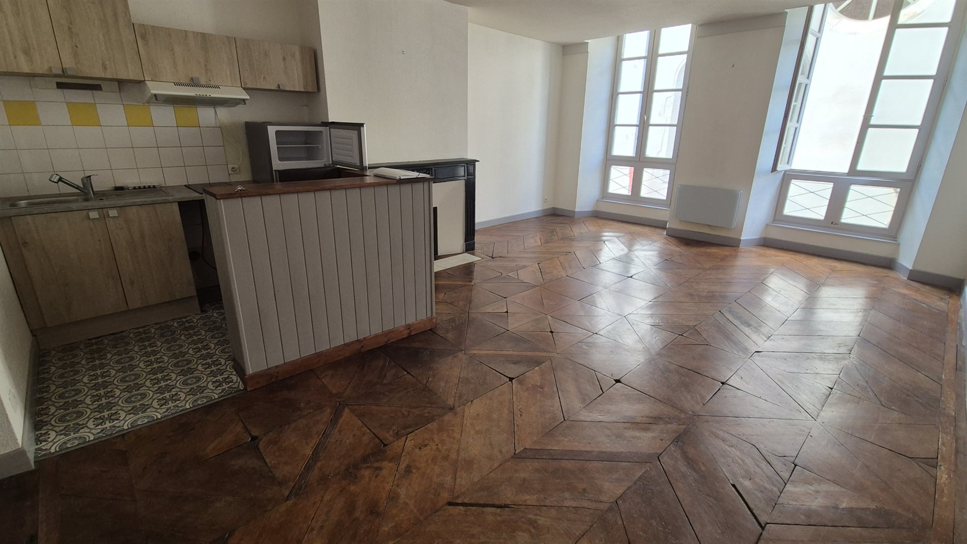 Appartement à louer, 45m², Aurillac