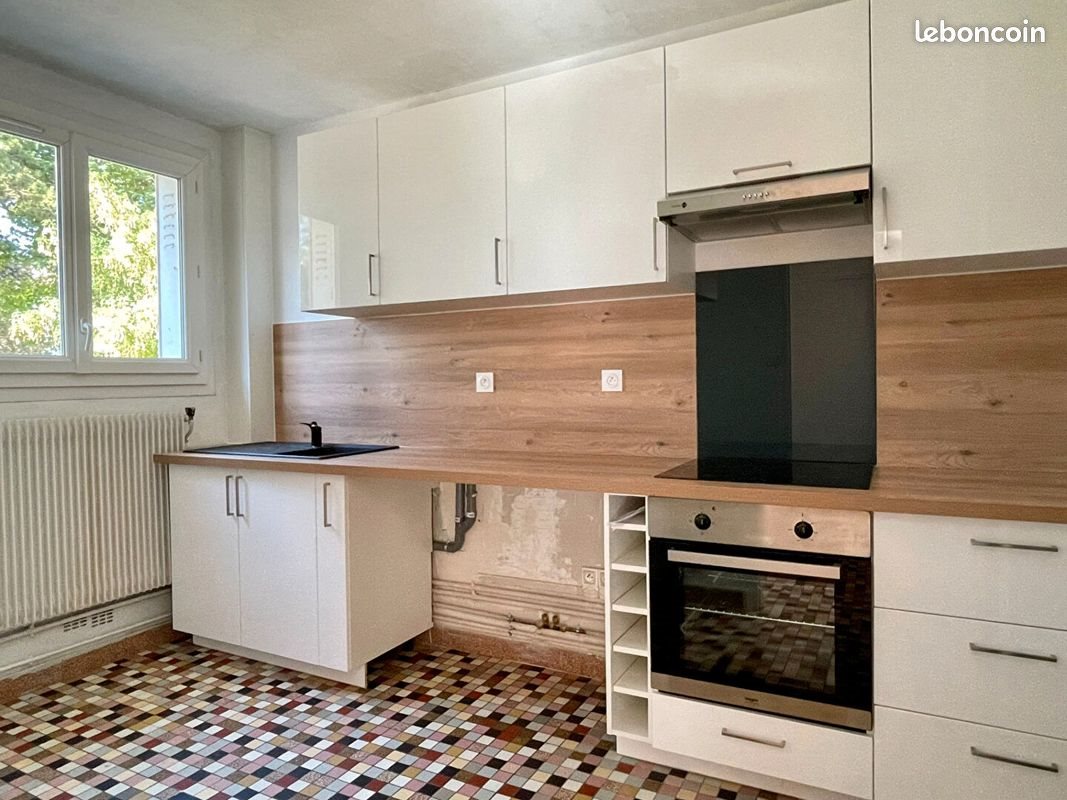 Appartement à louer, 43m², Caen