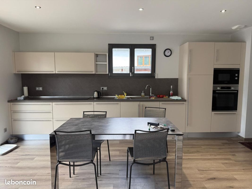 Maison à louer, 79m², Chambéry
