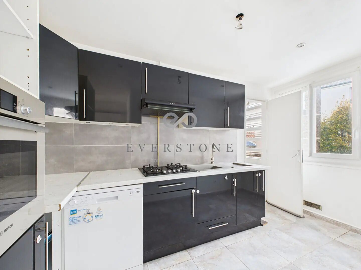 Appartement à vendre, 72m², Courbevoie