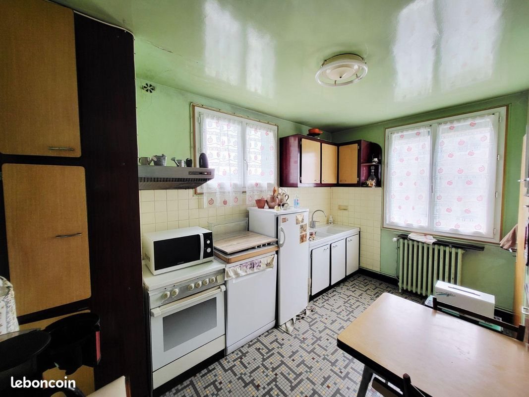 Maison à vendre, 86m², Ussel