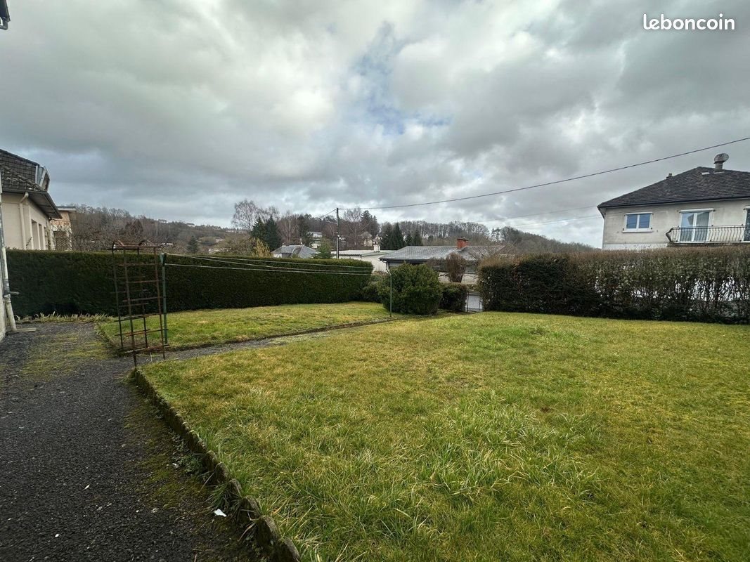 Maison à louer, 100m², Ussel