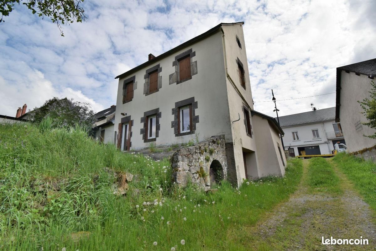 Maison à vendre, 145m², Eygurande