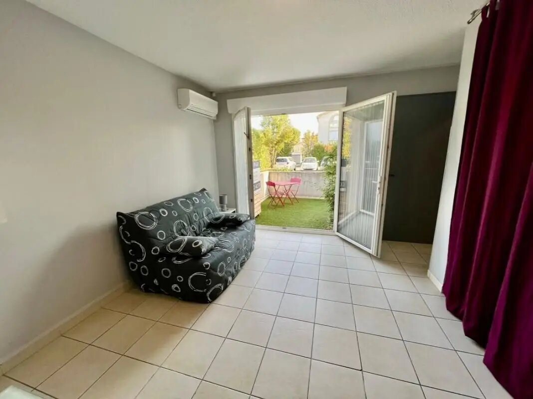Appartement à louer, 22m², Marignane