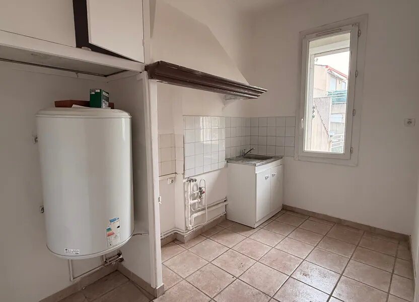 Appartement à louer, 48m², Marignane