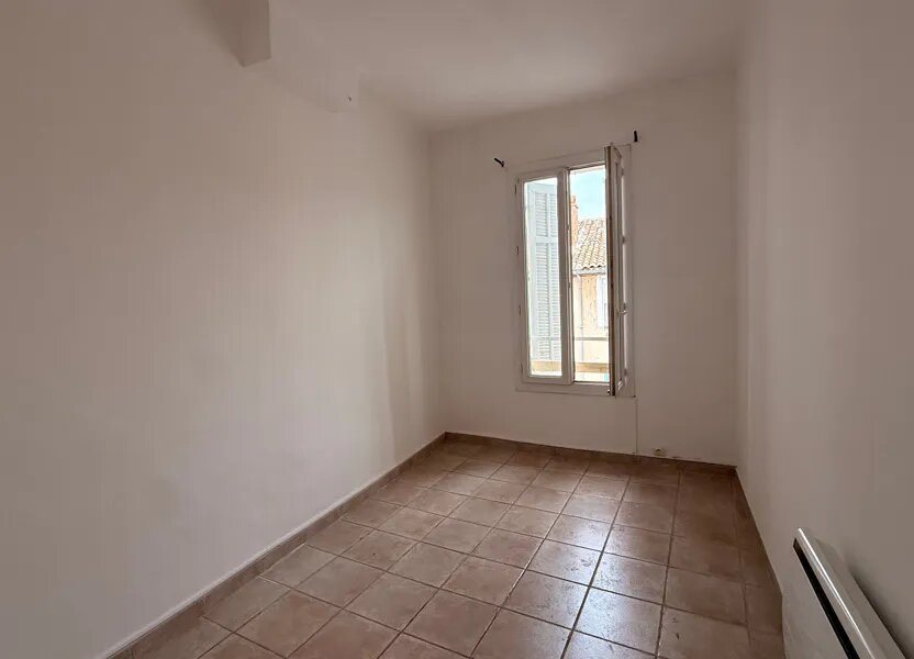 Appartement à louer, 48m², Marignane