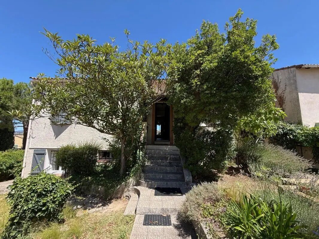 Maison à louer, 173m², Gardanne