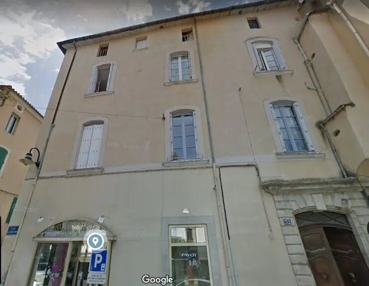 Appartement à louer, 79m², Lodève