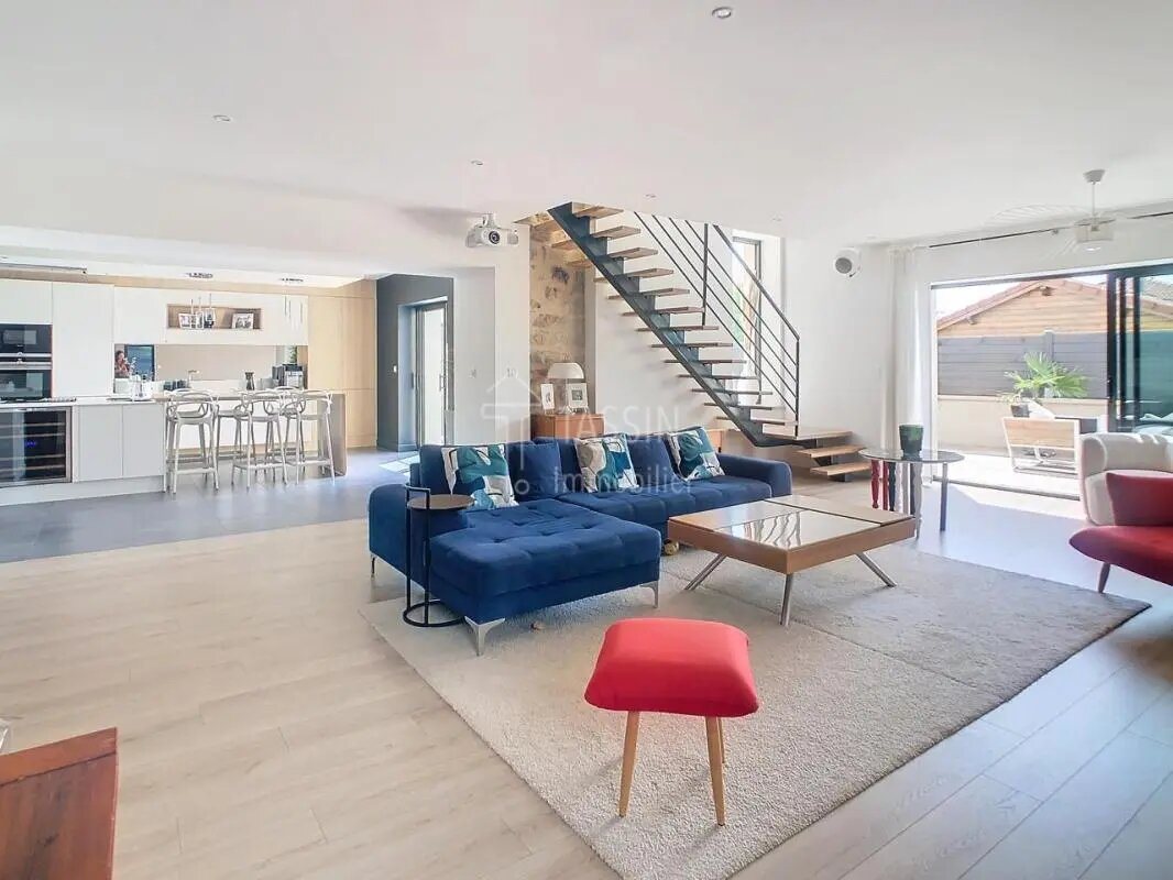 Maison à vendre, 204m², La Tour-de-Salvagny