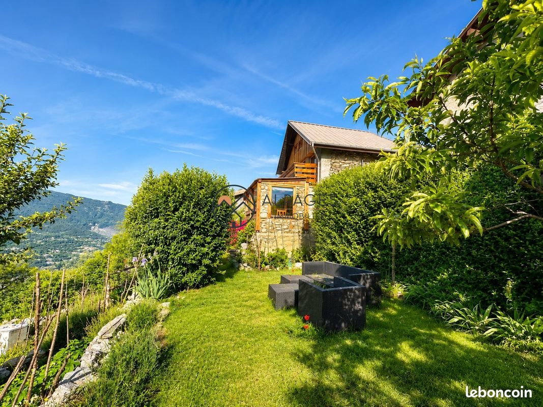 Maison à vendre, 248m², Eygliers