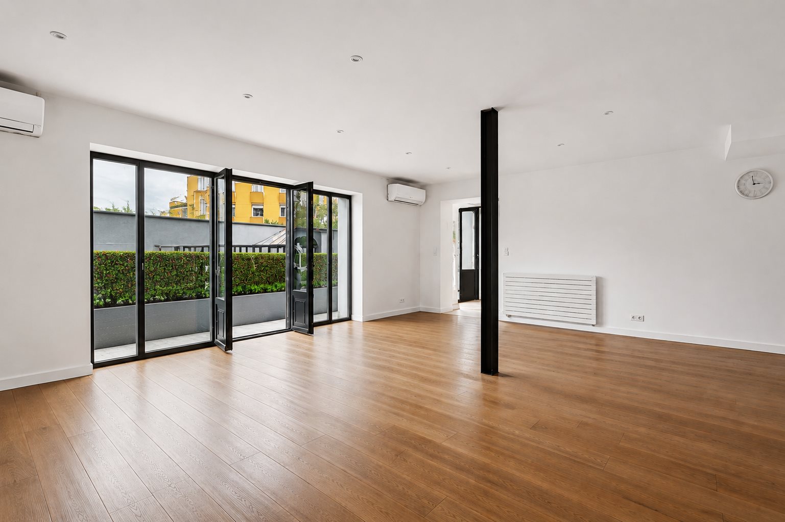 Maison à louer, 290m², Suresnes