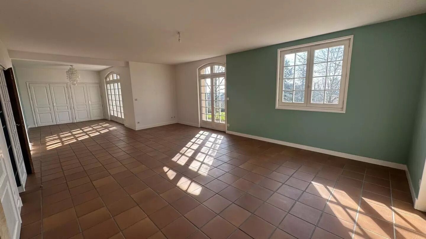 Maison à louer, 194m², Saint-Didier-au-Mont-d'Or