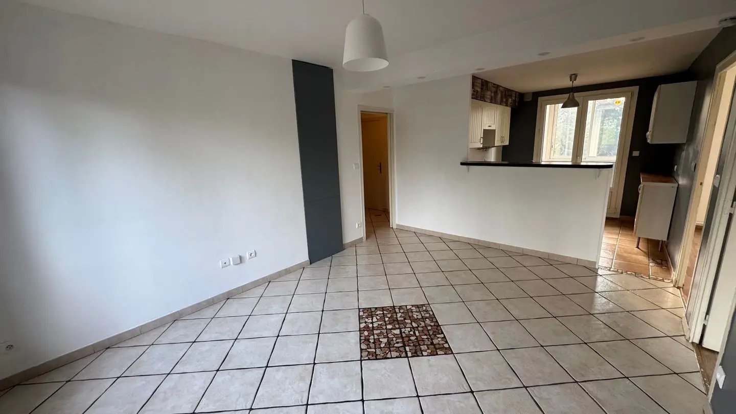 Appartement à louer, 61m², Vénissieux