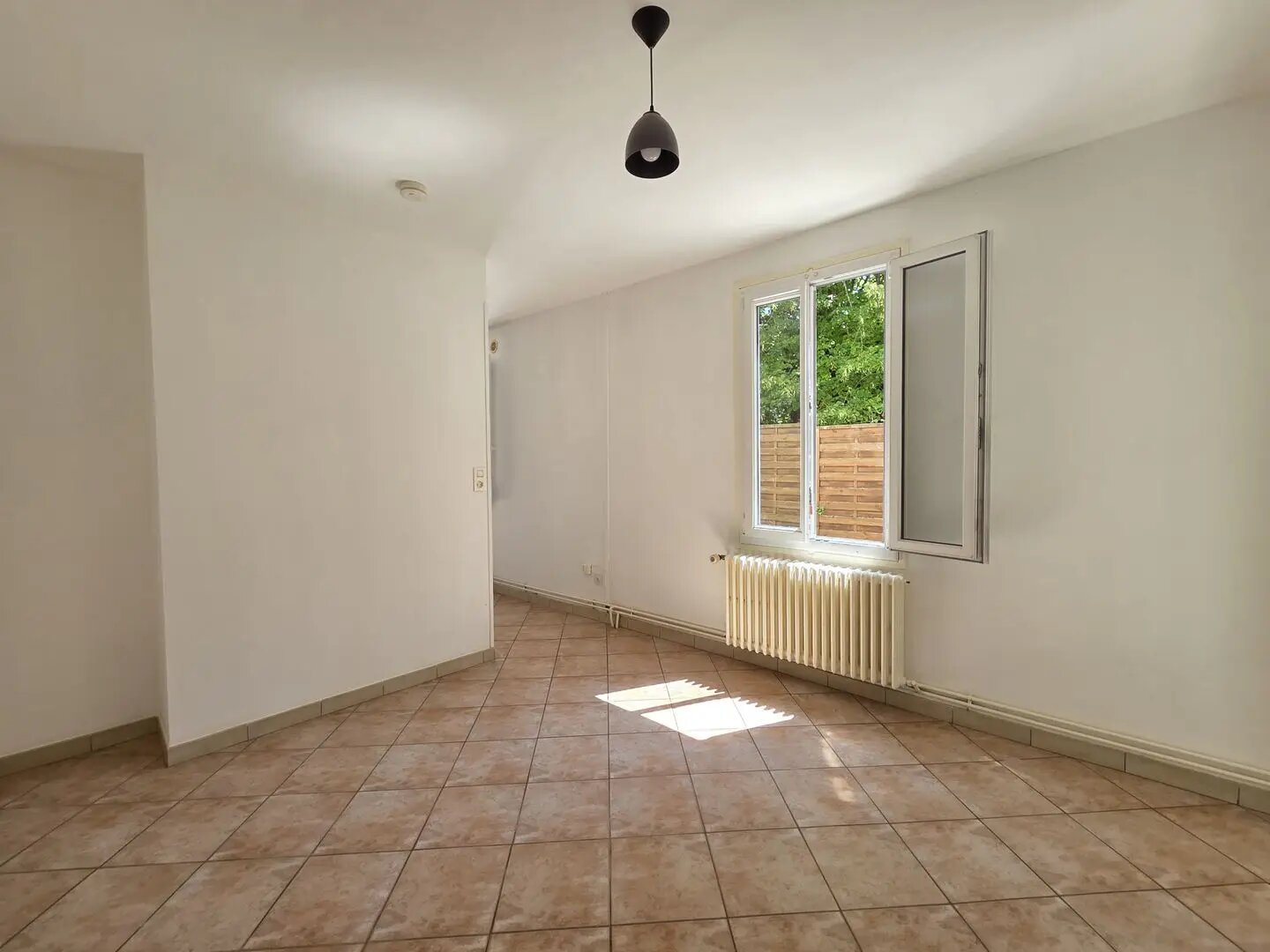 Appartement à louer, 35m², Sainte-Savine