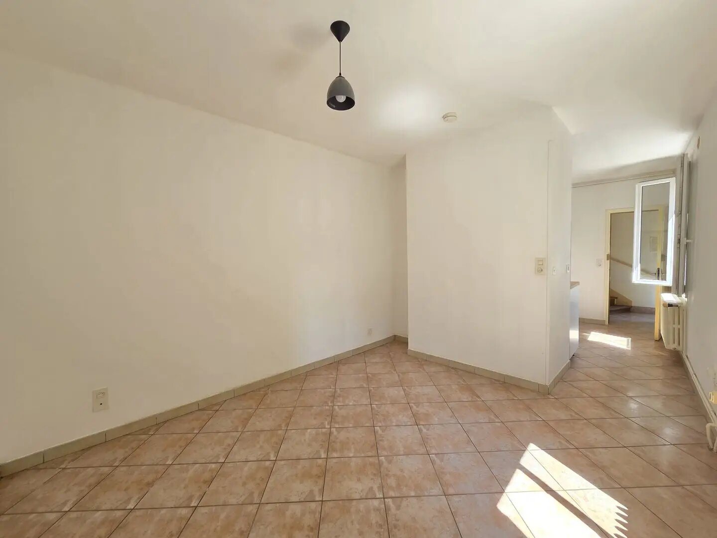 Appartement à louer, 35m², Sainte-Savine