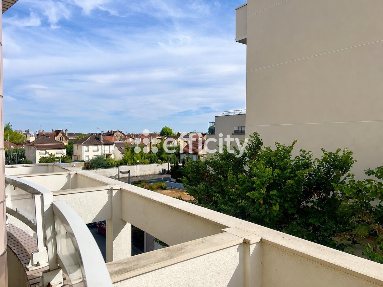 Appartement à vendre, 80m², Ermont